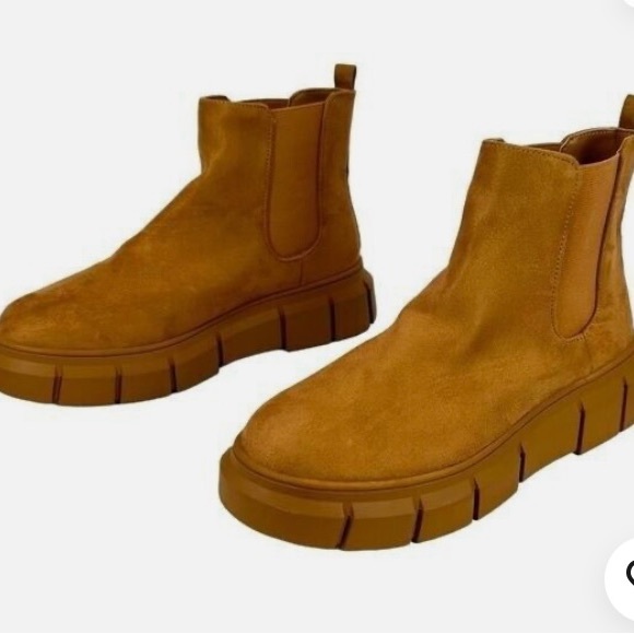 BP boots - Picture 3 of 7